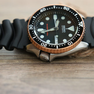 diver with 18-carat gold-plated – Watch guide Shop